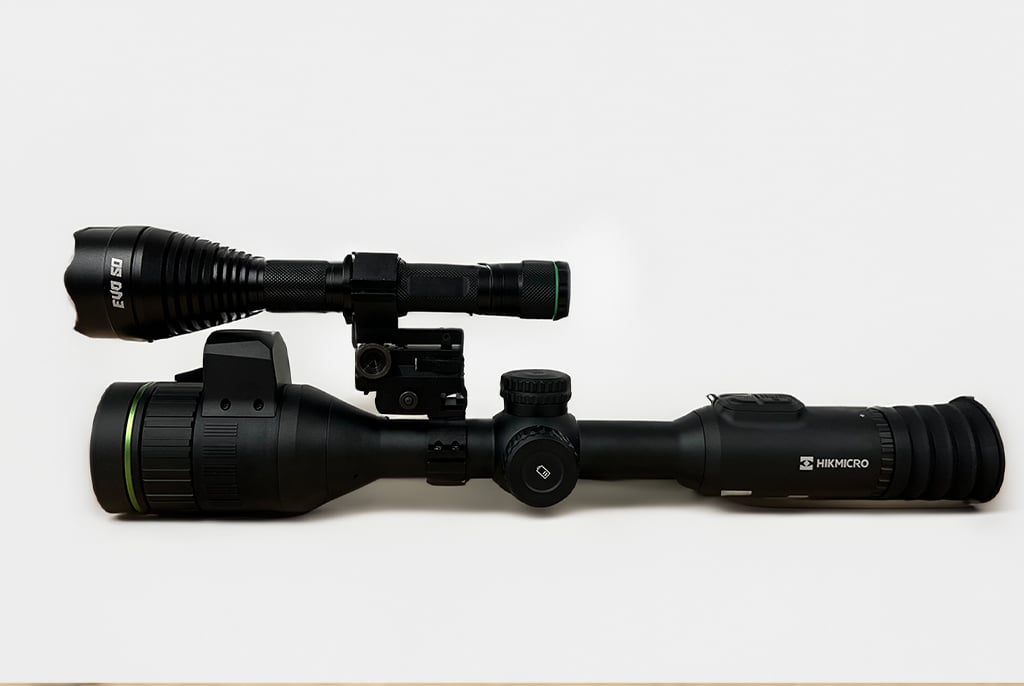 HikMicro Alpex 4K A50EL LRF BlackOut IR Bundle Kit 3