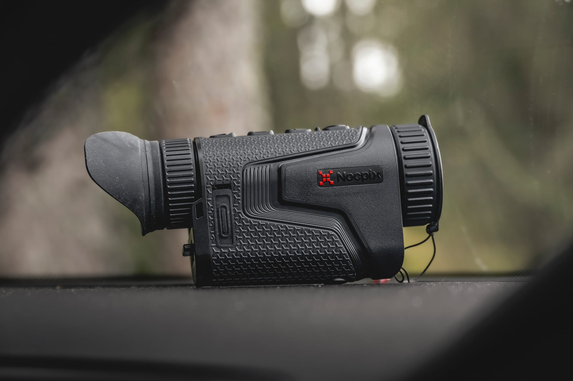 NocPix Lumi L19 Thermal Monocular 11