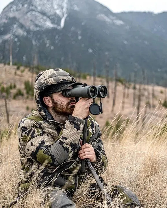 Vortex Razor UHD Binoculars 2