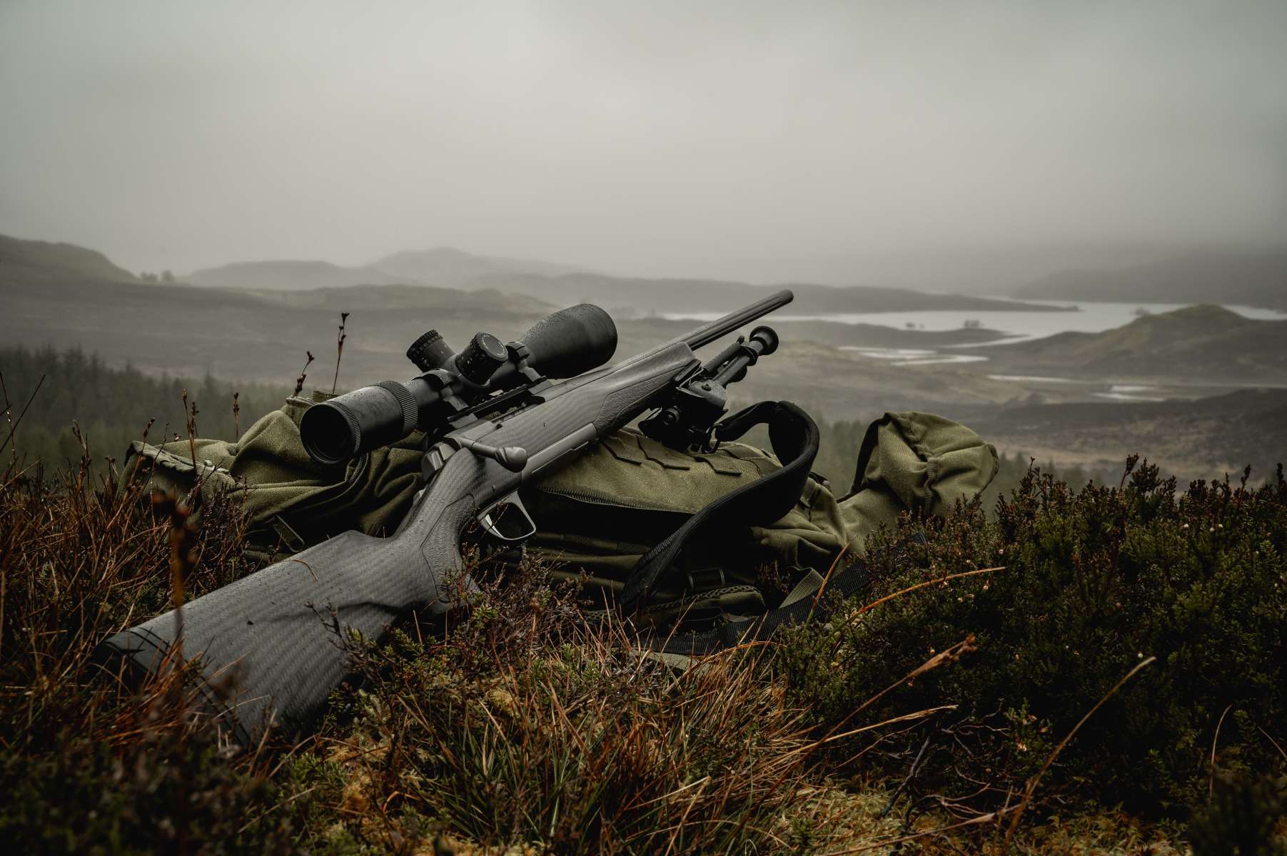 WULF Hurricane SFP Illuminated Half Mildot 0.1MRAD Side Focus Locking Turrets Rifle Scope 8